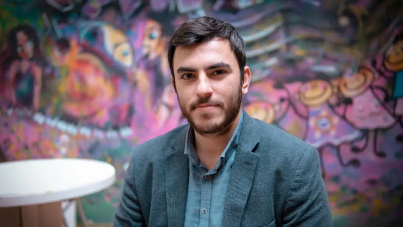 Gazeteci İsmail Arı tutuklandı.